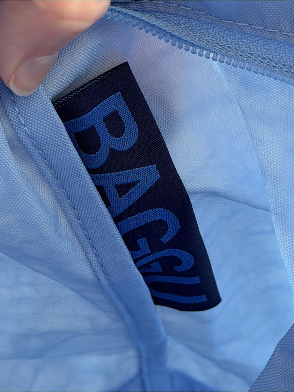 BAGGU | Puffy Cloud Tote Bag in French Blue - Picture 10 of 12